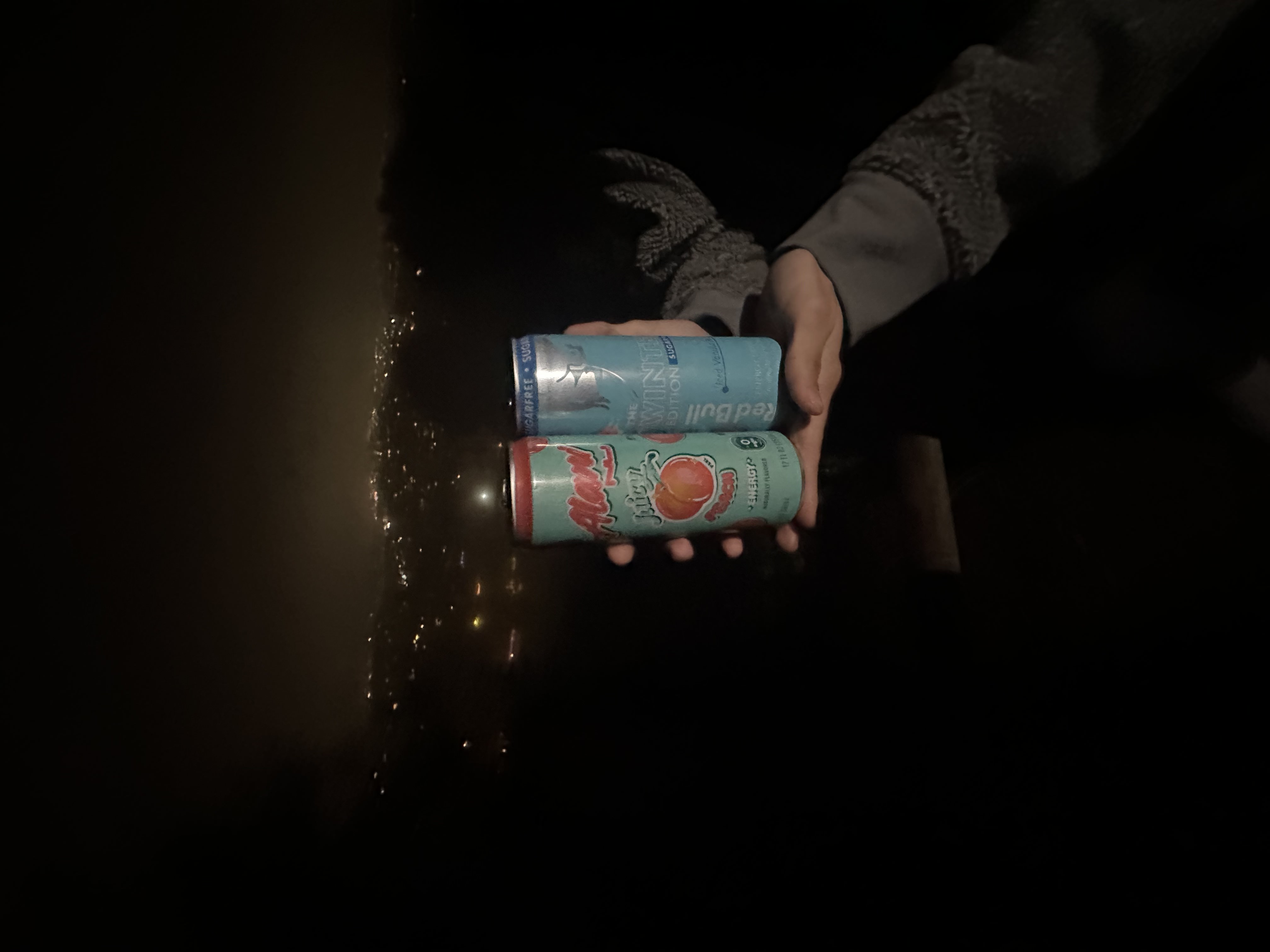 Peach Alani x Winter Redbull
